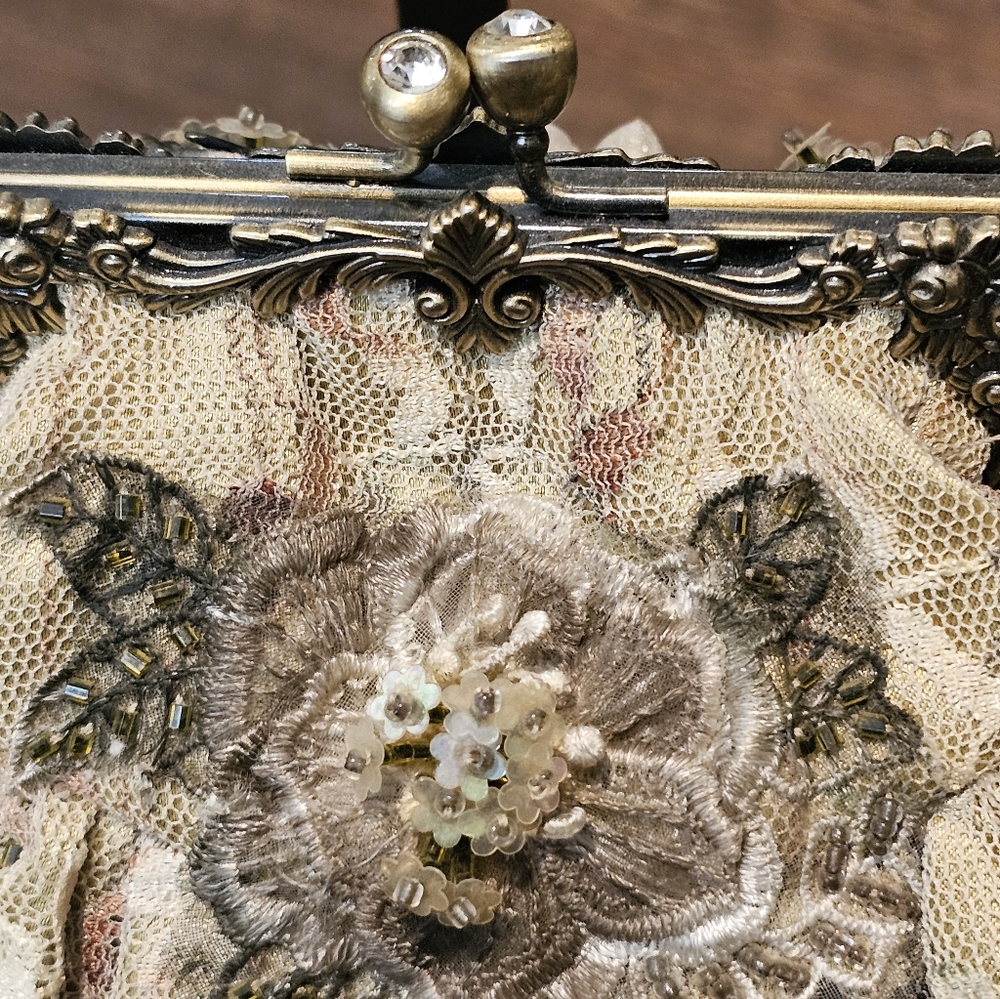 Mary Frances Cream Floral Embellished Evening Bag - Picture 3 of 5